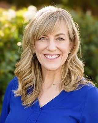 Photo of Mears Amundson, Licensed Professional Counselor, MA, LPC