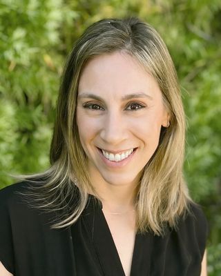 Photo of Shira Feinstein, Marriage & Family Therapist Associate, MA, AMFT