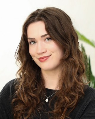 Photo of Natasha Slavin, Pre-Licensed Professional, LSW