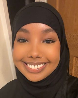 Photo of Dr Caasha Abdirahman, Psychologist, HCPC - Clin. Psych.