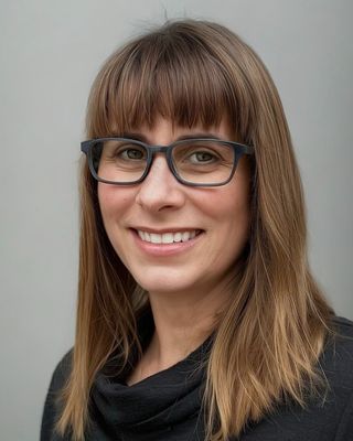 Photo of Jennifer Vlach, Clinical Social Work/Therapist, LICSW