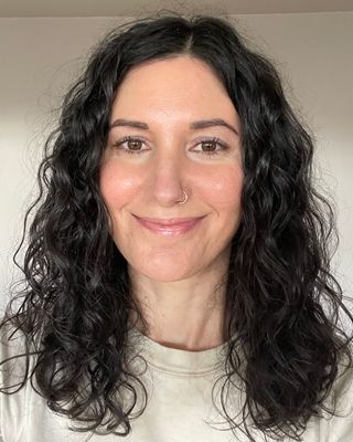 Photo of Hannah Leonardo, Pre-Licensed Professional