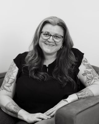 Photo of Lisa Dexter, Counsellor, RCT, CCC