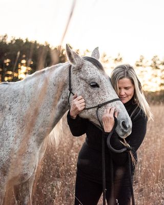 Photo of Lynda Meek - Enlightened Path Counseling, Clinical Social Work/Therapist, LICSW
