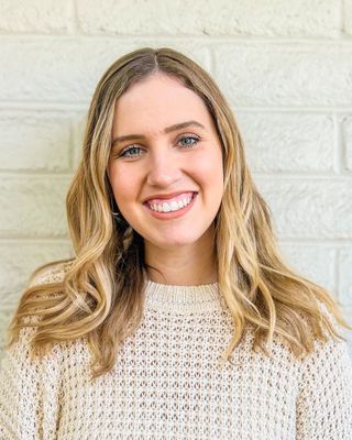Photo of Adriana Dennick, Marriage & Family Therapist Associate, MS, AMFT