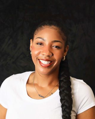 Photo of Dominyse Davis, Psychiatric Nurse Practitioner, DNP, FNP-c, PMHNPc