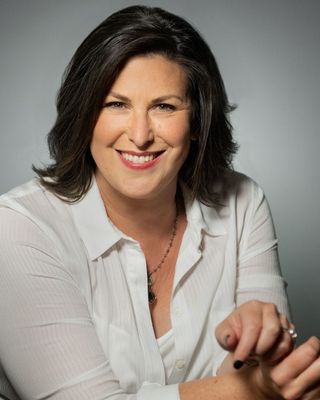 Photo of Barbara Kamholz, Psychologist in Brookline, MA