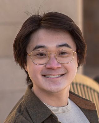Photo of Ryan Tan, Clinical Social Work/Therapist, LLMSW