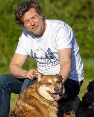 Photo of Andy Hawkings, Counsellor, MA, MBABCP