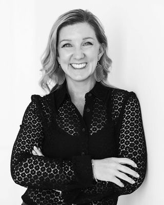 Photo of Trisha Jarnagin, Marriage & Family Therapist, MS, MAEd, LMFT