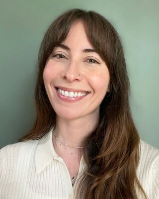 Photo of Julianna Guenther, Marriage & Family Therapist, MA, LMFT