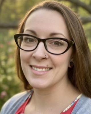 Photo of Elizabeth Jennings, Licensed Clinical Mental Health Counselor, LCMHC