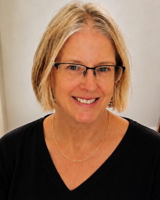 Photo of Sarah Ferriss, Clinical Social Work/Therapist, DSW, LCSW, ACS