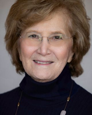 Photo of Judy Lapides, Licensed Psychoanalyst, MMHC, NCPsyA, SCPsyA