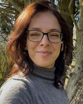 Photo of Dr Anna Dako