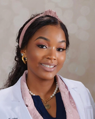 Photo of Nancy Nwankwo, Psychiatric Nurse Practitioner, PMHNP
