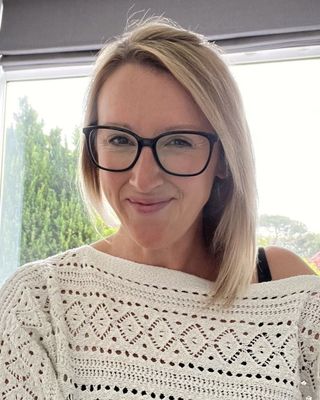 Photo of Elizabeth Sarah Smiles - Side by Side Counselling, Counsellor, DCounsPsych, MBACP
