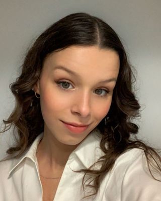 Photo of Alysa Hoftyzer, Registered Psychotherapist (Qualifying), BA