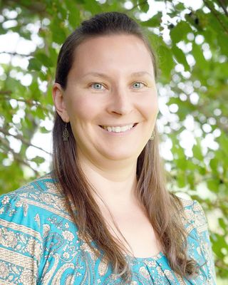 Photo of Dr. Annette Vielleux, Psychologist, PsyD