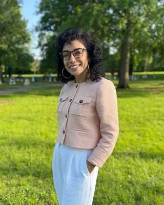 Photo of Scarlett Mera, Clinical Social Work/Therapist, DSW, LCSW, LCADC