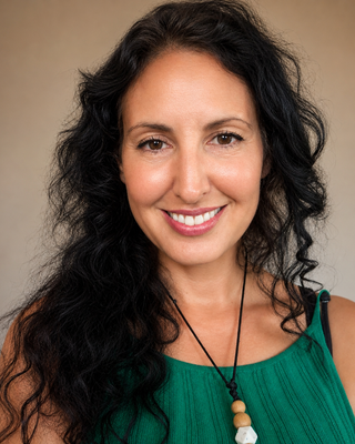 Photo of Lindsey Whitman - Lindsey Whitman , Psychotherapist, MBACP Accred