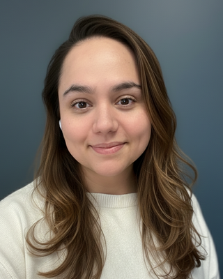 Photo of Ellie de Lucca, Pre-Licensed Professional, MA, PLMFT, EFT-A