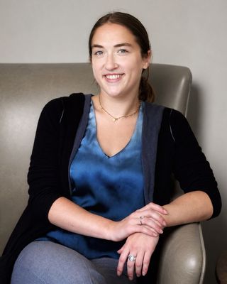 Photo of Skyler Segal - Skyler Segal - Young Adults, Anxiety, Trauma, Licensed Social Worker, LSW