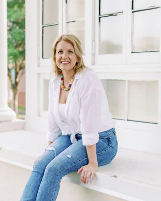 Photo of Jordin Walker, Clinical Social Work/Therapist, MSW, LCSW