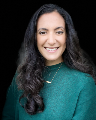 Photo of Natasha Stewart, Clinical Social Work/Therapist, LICSW