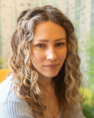 Photo of Alda Lazarov, Counsellor, MBACP