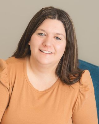 Photo of Shannon Francis, Clinical Social Work/Therapist, MSW, LISW