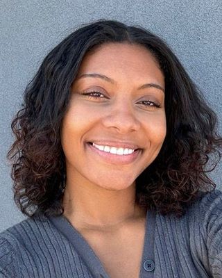 Photo of Daeshanna Debel, Licensed Mental Health Counselor Associate, LMHCA
