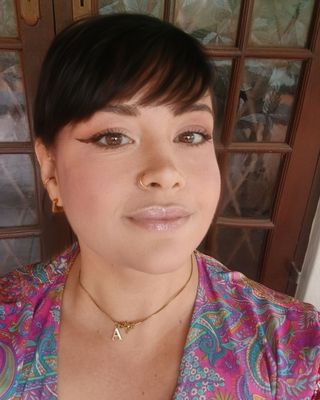 Photo of Ashleigh de Beer, General Counsellor, MSocSci, ASCHP Specialist Wellness Counsellor