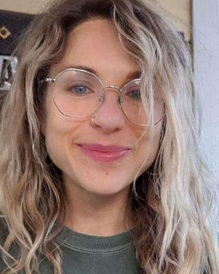 Photo of Tessa Permut, Licensed Professional Counselor, PhD, LCMHC, LCAS-A