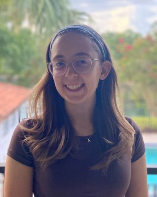 Photo of Alexandria Weiser, Pre-Licensed Professional, MSW