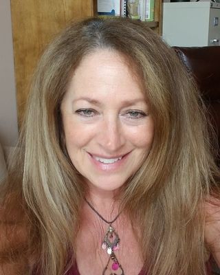Photo of Connie Geralyn Bussey-Hooper, Clinical Social Work/Therapist, LMSW, QCSW, DCSW