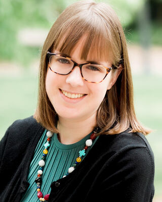 Photo of Julia Powers Davis, Clinical Social Work/Therapist in North, Raleigh, NC