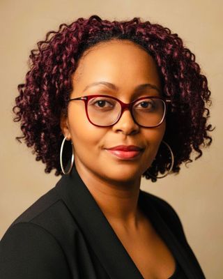 Photo of Carolyn Mwangi, Psychiatric Nurse Practitioner, APRN, PMHNP, BC, FNP, C
