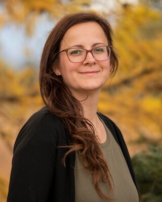 Photo of Sabrina Phillips, Psychologist in Edmonton, AB