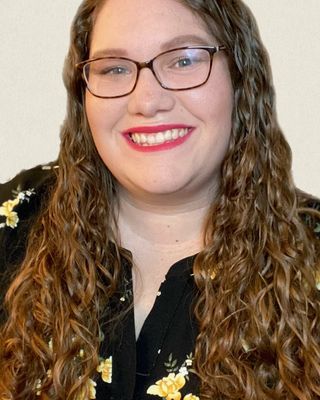 Photo of MacKenzie Abney, Clinical Social Work/Therapist, MSW, LCSW