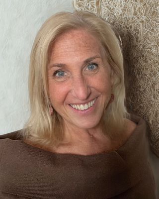 Photo of Victoria Carey, Clinical Social Work/Therapist, MSW, LISW-CP, LCSW