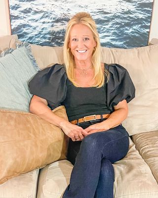 Photo of Ashley Vernon Bischoff, Licensed Professional Counselor, LPC, NBCC