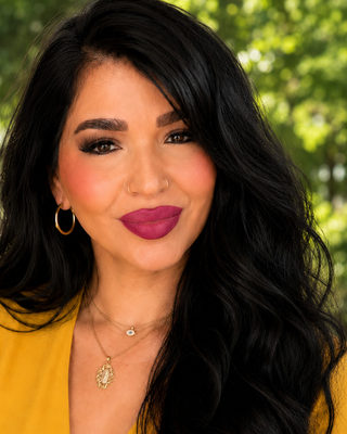 Photo of Elizabeth Diaz - Elizabeth, Onyx Trauma Healing Center, Pre-Licensed Professional, ACSW