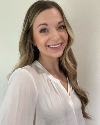 Photo of Fiona Brewer, Pre-Licensed Professional