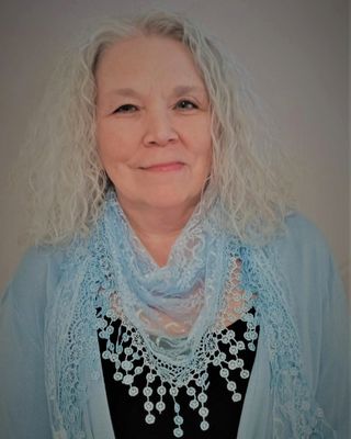 Photo of Robyn Quilliam, LMHC, Counselor in Worcester