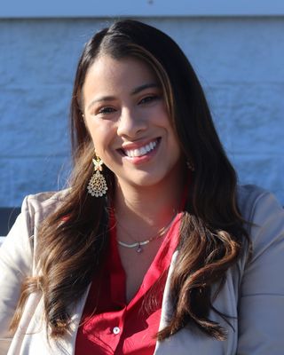 Photo of Hazel Zetino, Marriage & Family Therapist, LMFT