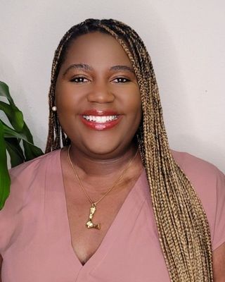 Photo of Dr. Leann Smith, Psychologist, PhD, LP