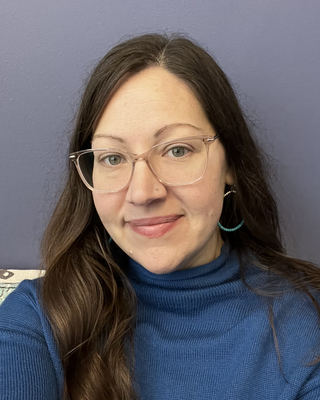 Photo of Lindsay Lachant, Psychiatric Nurse Practitioner, DNP/CNM, APRN, PMH-C