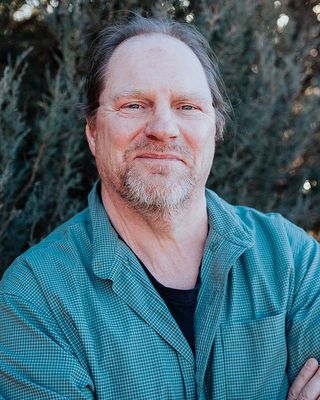Photo of Daniel Hensley, Marriage & Family Therapist, MS, LMFT