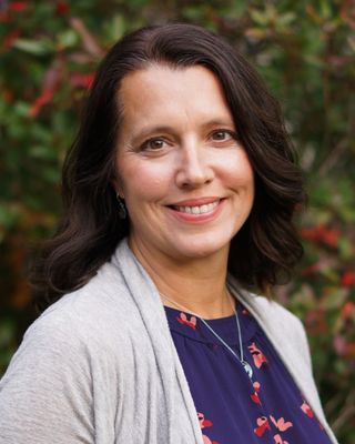 Photo of Sandra L Kelly, Clinical Social Work/Therapist, MSW, LICSW